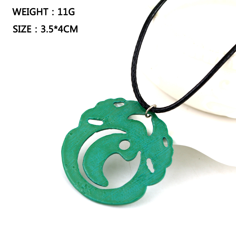 Collar con Colgante Verde de L - Retro Gaming Us reseña y precio